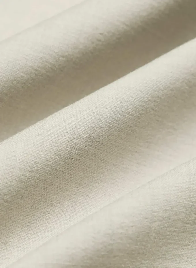 The Limitless Short™ Mid-thigh – (Re)ssential Light The Limitless Short™ Mid-thigh – (Re)ssential Light