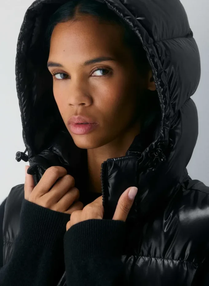 The Super Puff™ Shorty Vest – Hi-Gloss The Super Puff™ Shorty Vest – Hi-Gloss