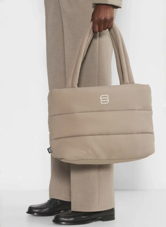 The Super Puff™ Smaller Tote Bag – cliMATTE™ The Super Puff™ Smaller Tote Bag – cliMATTE™