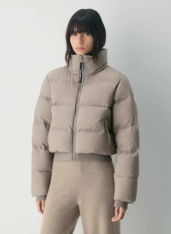 The Super Resort Puff™ – cliMATTE™ The Super Resort Puff™ – cliMATTE™