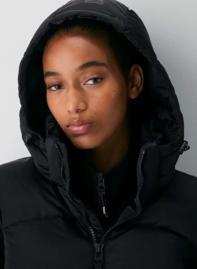 The SuperSnug Puff™ Mid – Satin Flex™