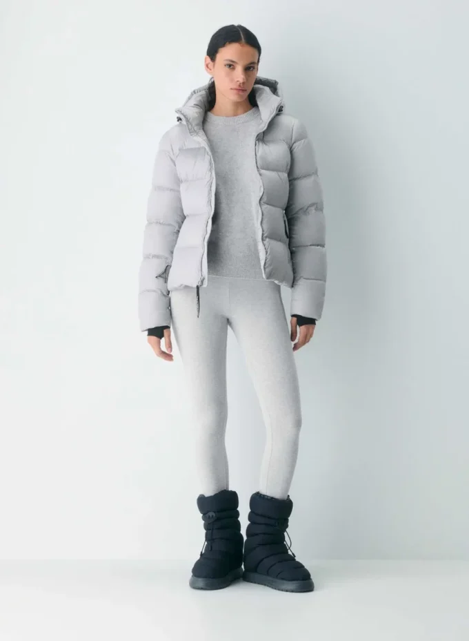 The SuperSnug Puff™ – Satin Flex™