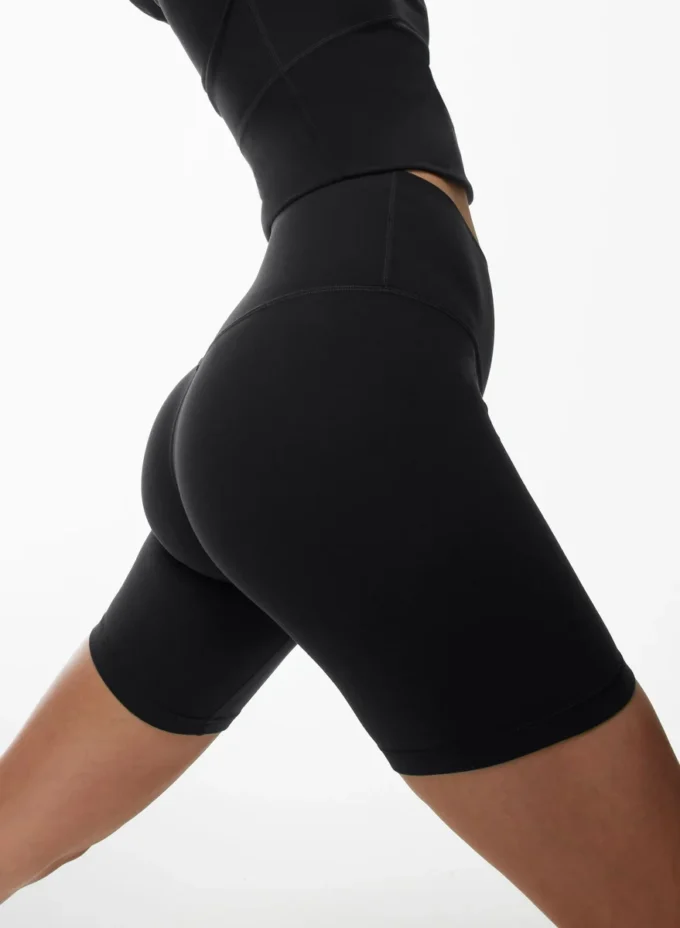 TnaBUTTER™ Cheeky Hi-Rise 7″ Short