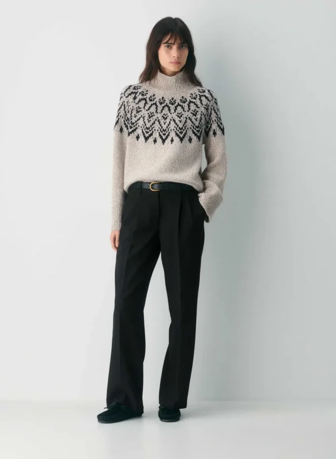 Trophy Wool Cashmere Turtleneck Trophy Wool Cashmere Turtleneck