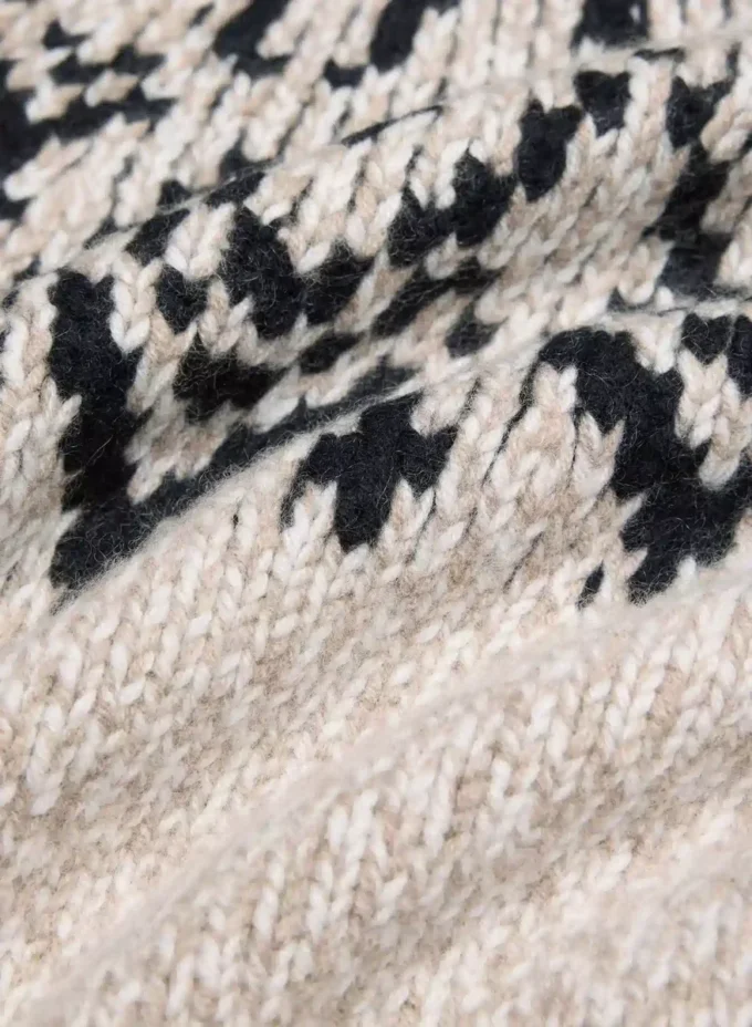 Trophy Wool Cashmere Turtleneck Trophy Wool Cashmere Turtleneck