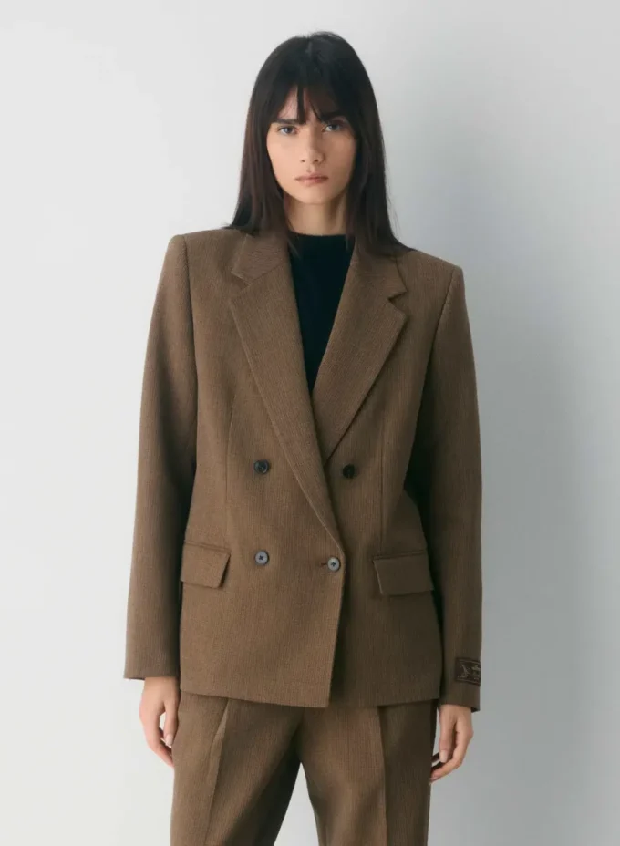 Vermeer Blazer – (Re)ssential