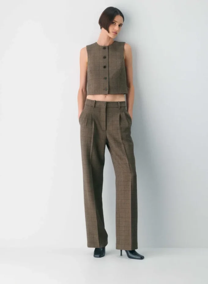 Wallace Vest – (Re)ssential